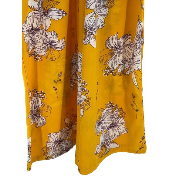 Charlotte Russe Floral Keyhole Jumpsuit Romper XS - Boho Chic Casual Style - Picture 9 of 10